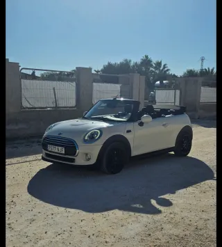 MINI Cabrio 2016
