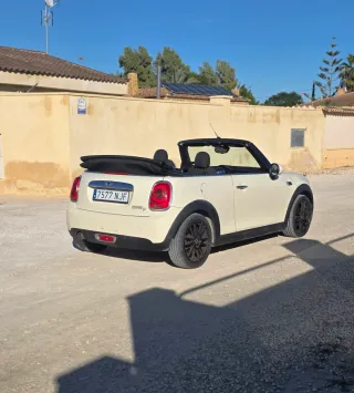 MINI Cabrio 2016