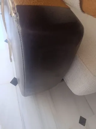 Divano a 2 posti beige, fodere sfoderabili e regali