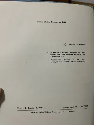 Primera edición del libro detrás de las nubes 1963