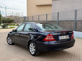 Mercedes-Benz Clase C 180k 2005