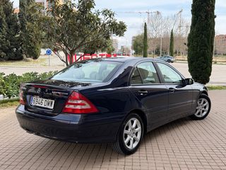 Mercedes-Benz Clase C 180k 2005