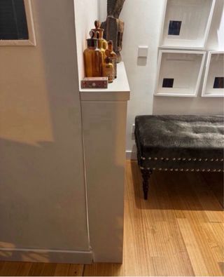 Consola cubreradiador blanca de madera