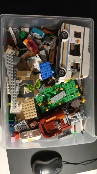 Lote 30 Minifiguras + 3kg LEGO