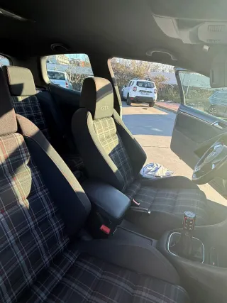 Volkswagen Golf 2.0 TSI GTI 210CV FULL EXTRAS