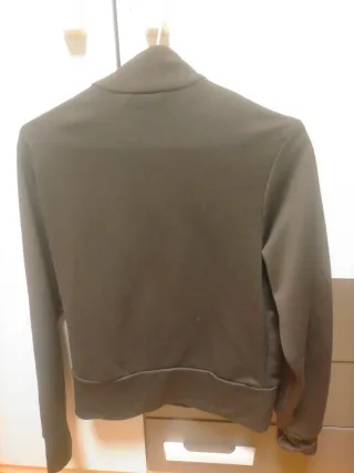 Chaqueta Adidas Negra con Rayas Blancas