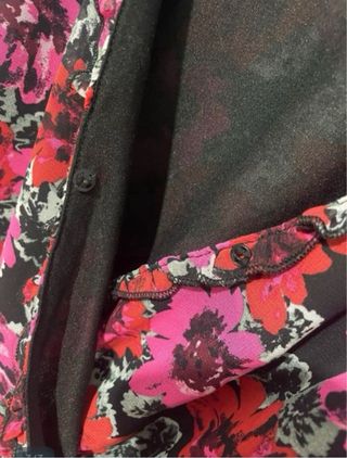 Vestido floral de “H&M”. NUEVO A ESTRENAR