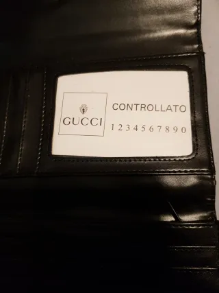 Monedero Gucci Negro
