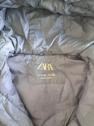 Chaleco Zara niña con capucha gris