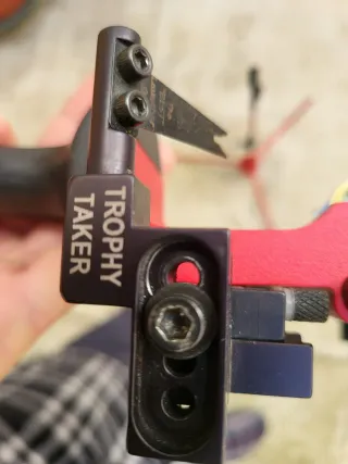 Arco de poleas o compuesto Mission Menace II