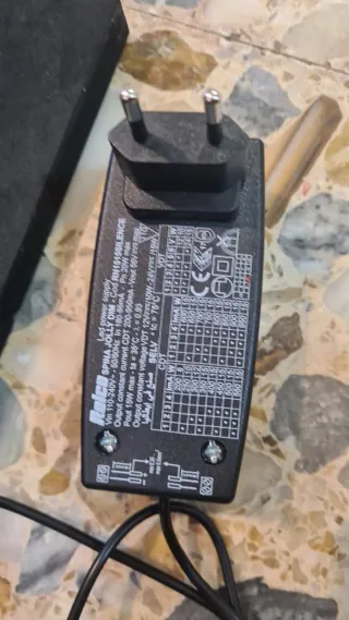 Lámpara Marset Fris Colgante Negra