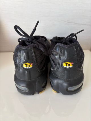 Nike Air Max Plus Negras