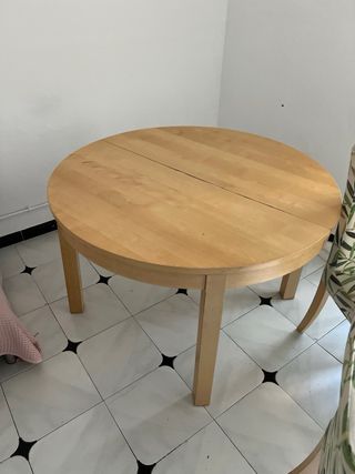 Mesa redonda extensible madera + 3 sillas