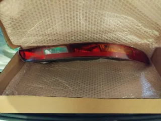 Piloto Antiniebla Trasero Derecho Q3 628300 ZB HL