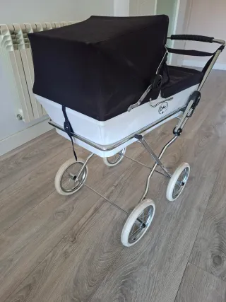 Carrito de muñecas Arrue