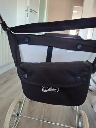 Carrito de muñecas Arrue