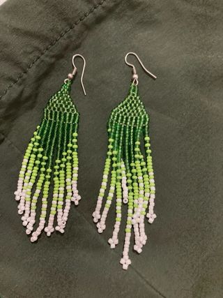 Pendientes hechos a mano multicolor