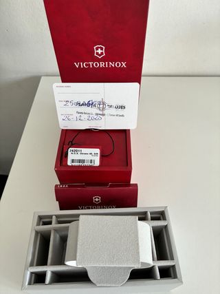 Reloj suizo Victorinox Chrono 43 SIR Inox-Titanio
