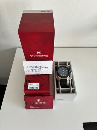 Reloj suizo Victorinox Chrono 43 SIR Inox-Titanio