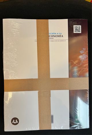 Libros ADE UNED 1 Curso A ESTRENAR