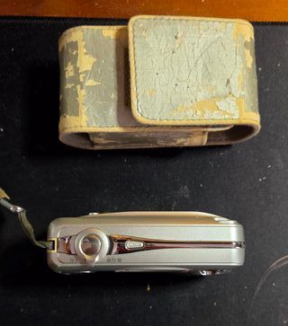 Cámara Airis PhotoStar 4705 4.0 MP