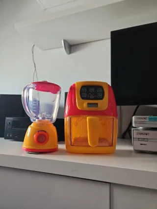 Batidora y freidora de juguete