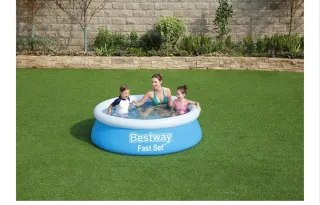 Pack Verano: Piscina + lona protectora + productos