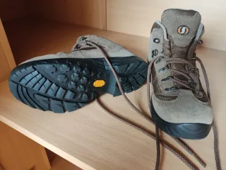 Botas de montaña Bestard mujer