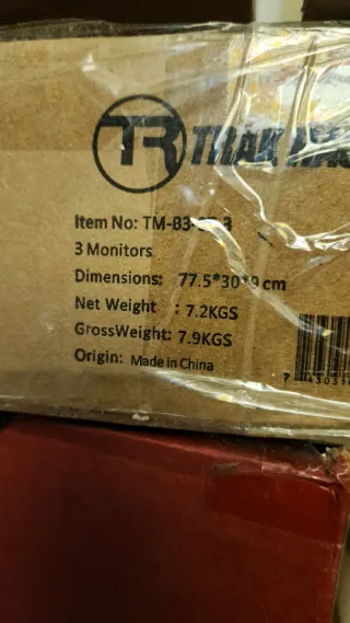 Soporte para 3 monitores