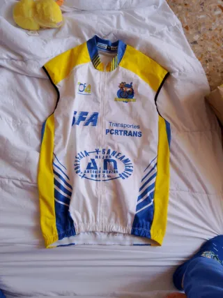 Camiseta Ciclismo Sin Mangas IFA PCRTRANS