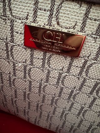 Bolso Tote Carolina Herrera CH Beige y Marrón