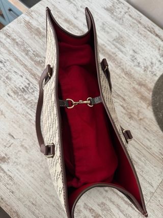 Bolso Tote Carolina Herrera CH Beige y Marrón