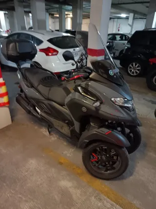 Yamaha Tricity 300cc Gris