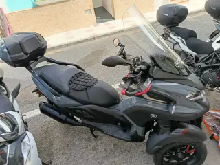 Yamaha Tricity 300cc Gris