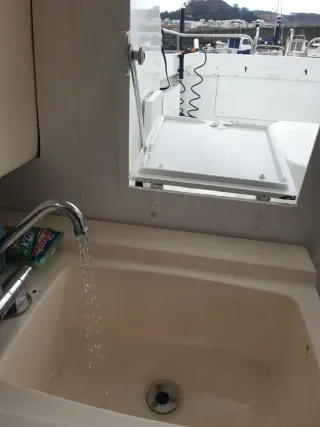 Artaban Arcoa 660 Barco recreo bajo consumo