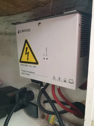 Artaban Arcoa 660 Barco recreo bajo consumo