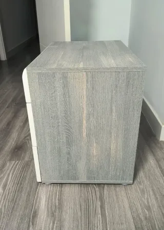 Mesitas de noche modernas x 2