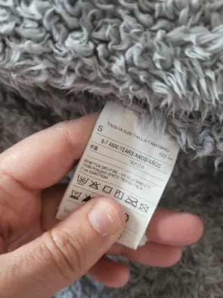 Abrigo azul niño 6-7 años. Benetton