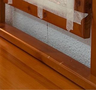 Mueble de madera con espejo
