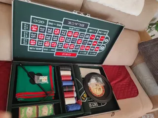 Maletín de juegos de casino
