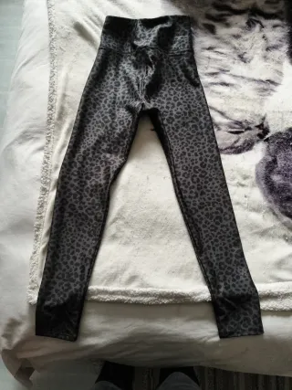 Mallas deportivas estampado leopardo