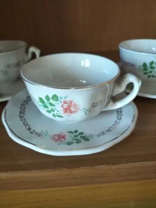 Juego 4 Tazas Café Porcelana Flores Rosas