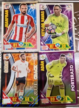 Pack 4 cromos fútbol Adrenalyn XL 2016-17