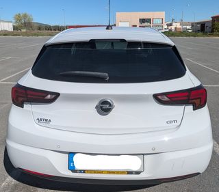 Opel Astra K 1.6 CDTi 110cv 2018 — Muy equipado —