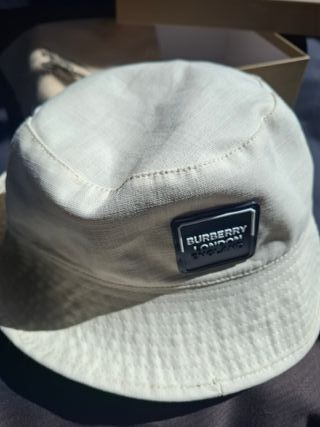 Gorro pesquero Burberry Beige