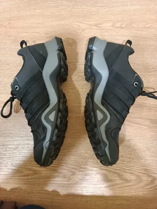 Adidas Terrex Zapatillas Negras y Grises