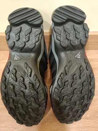 Adidas Terrex Zapatillas Negras y Grises