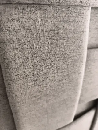 Cabecero de cama tapizado marrón