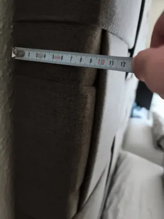 Cabecero de cama tapizado marrón