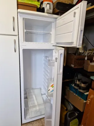 Frigorífico 2 Puertas Telefunken TLK284W - A++